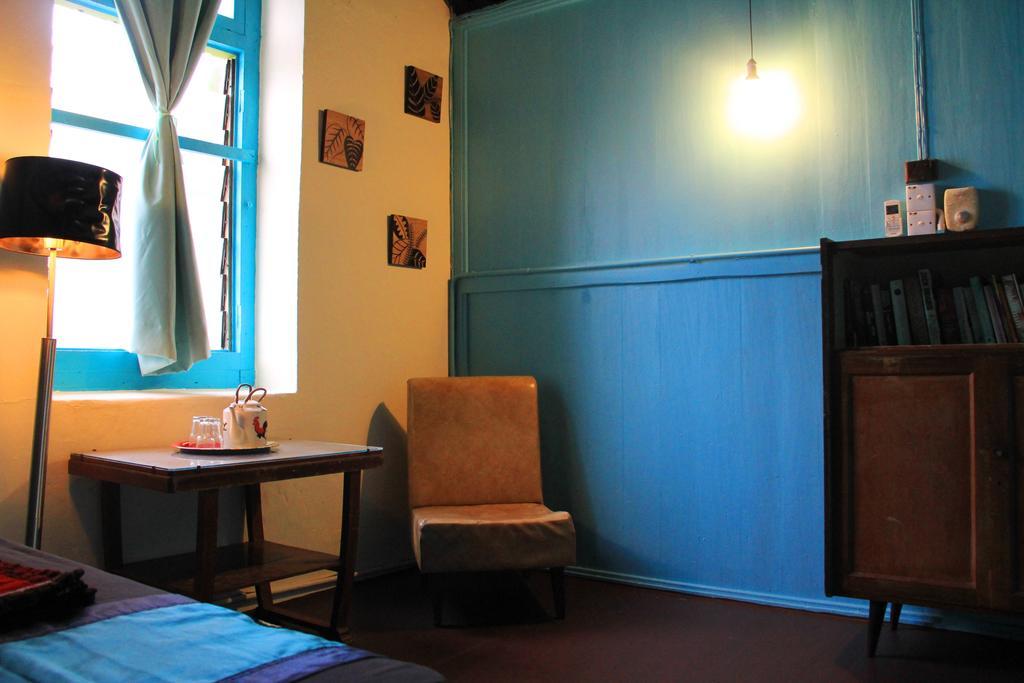 Motel Moontree47 George Town Habitación foto